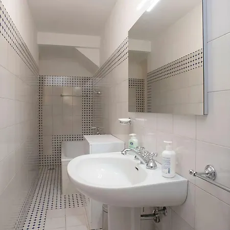Appartement Vasco Pratolini Florence