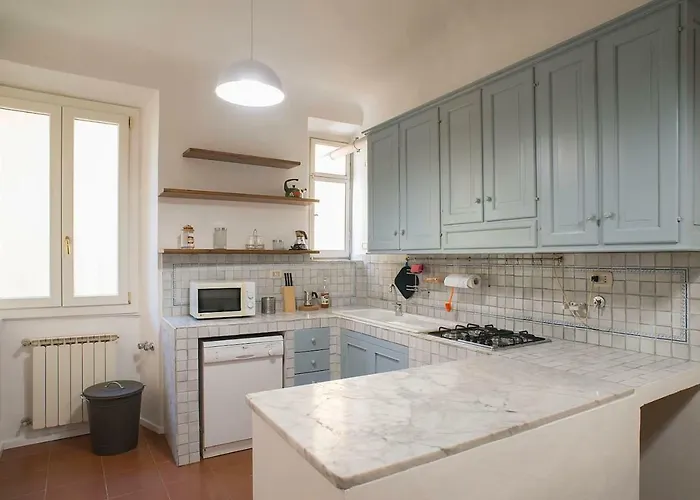 Vasco Pratolini Di Stefania Sesto Apartment